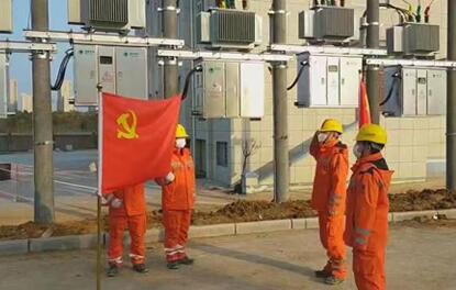 “火線”入黨，在湖北保衛(wèi)戰(zhàn)的戰(zhàn)場上接受組織的考驗(yàn)