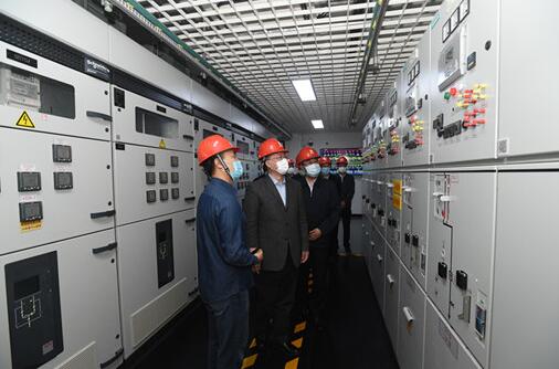毛偉明董事長(zhǎng)、辛保安總經(jīng)理赴國(guó)網(wǎng)北京電力督導(dǎo)檢查全國(guó)兩會(huì)供電保障工作