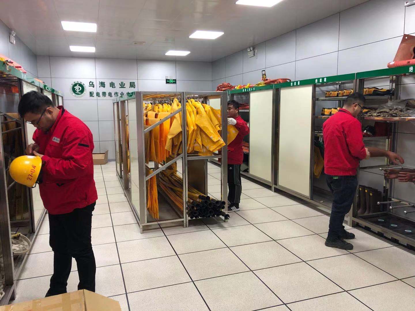烏海電業(yè)局配電帶電作業(yè)中心：寒冬大檢查，新年保安全