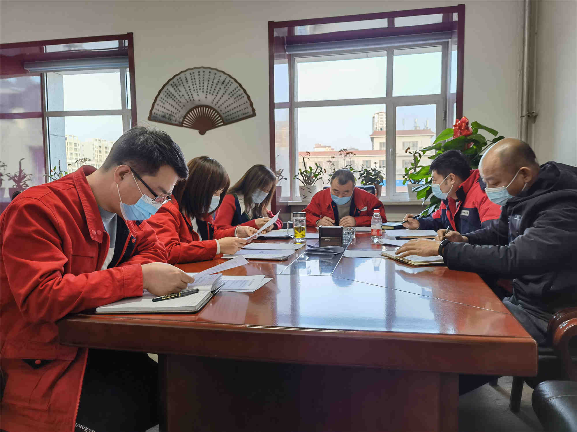 烏海電業(yè)局農(nóng)電處：對標工作標準，定員定崗定細則