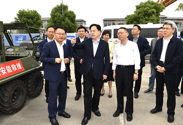 常州市委副書記、市長(zhǎng)陳金虎蒞臨中國(guó)安能二局常州分公司調(diào)研防汛抗旱工作
