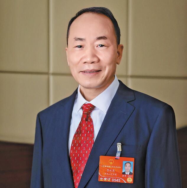 【兩會(huì)】國網(wǎng)黑龍江省電力有限公司董事長、黨委書記李永萊：扛牢保供電政治責(zé)任 推動(dòng)能源綠色低碳轉(zhuǎn)型
