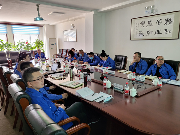 烏海市千里山供電分公司開展班組定級，提升班組管理
