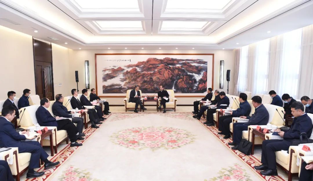 錢智民、江毅拜會(huì)內(nèi)蒙古自治區(qū)黨委書記、人大常委會(huì)主任石泰峰