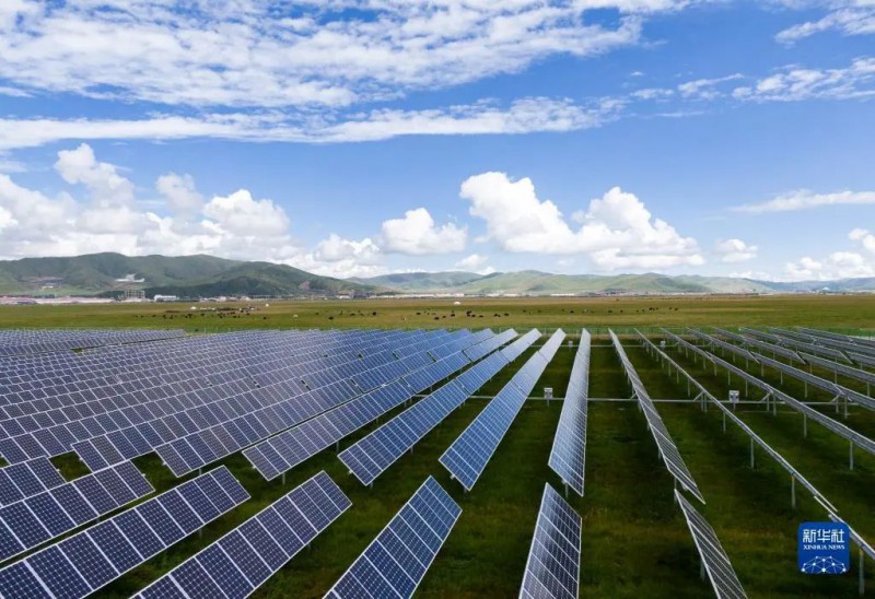 國家能源局章建華：加快推進能源轉型，大力發(fā)展風電和太陽能發(fā)電！