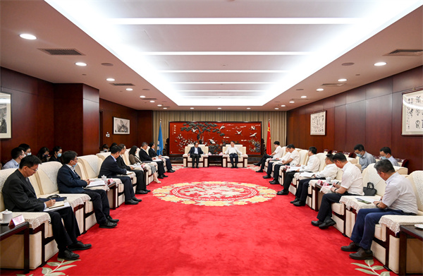溫樞剛會(huì)見(jiàn)中國(guó)進(jìn)出口銀行黨委書(shū)記、董事長(zhǎng)吳富林