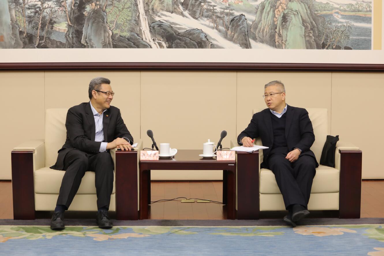 國(guó)家電投黨組書記、董事長(zhǎng)錢智民拜會(huì)浙江省委常委、常務(wù)副省長(zhǎng)徐文光