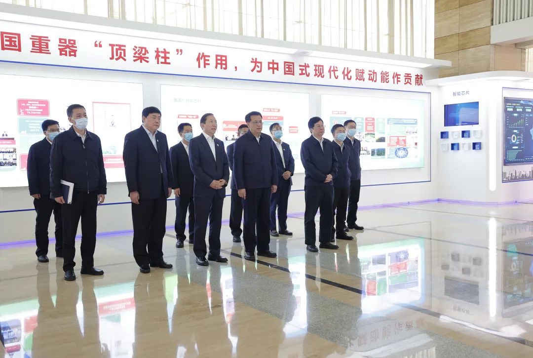 重慶市委書記袁家軍、市長(zhǎng)胡衡華與國(guó)家電網(wǎng)董事長(zhǎng)辛保安、總經(jīng)理張智剛會(huì)談