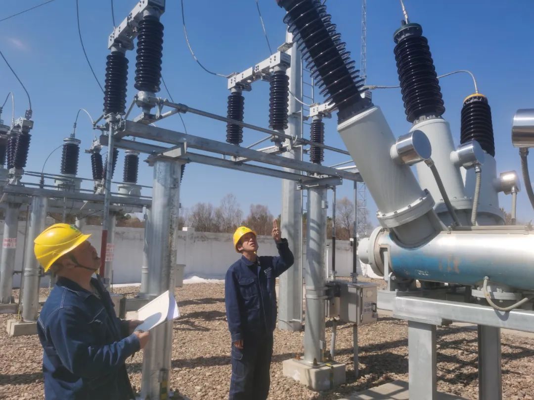 國網漠河供電公司全力確?！拔逡弧蹦印半娏κ恪? width=