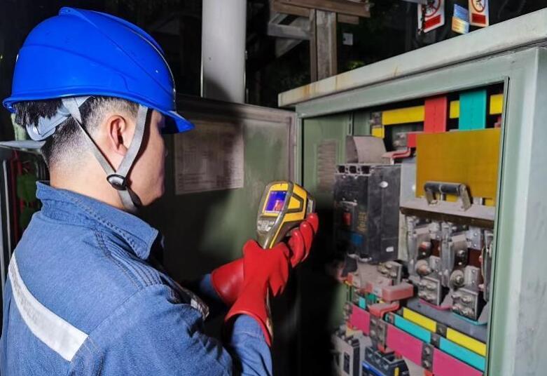 深圳供電局消除67條線路、237臺配變重滿載風(fēng)險