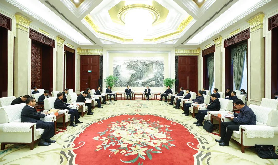 大唐集團黨組書記鄒磊拜會貴州省委書記徐麟、省長李炳軍