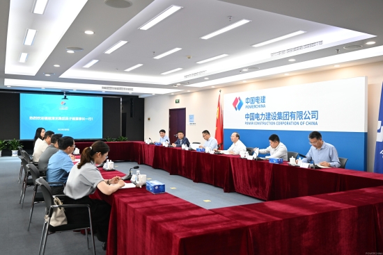 中國電建黨委常委、副總經(jīng)理徐鵬程與漳龍集團(tuán)黨委書記、董事長吳子毅會(huì)談