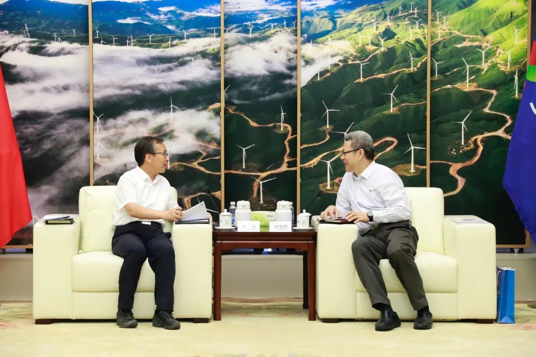 國家電投黨組書記、董事長錢智民會見河北省滄州市市長向輝