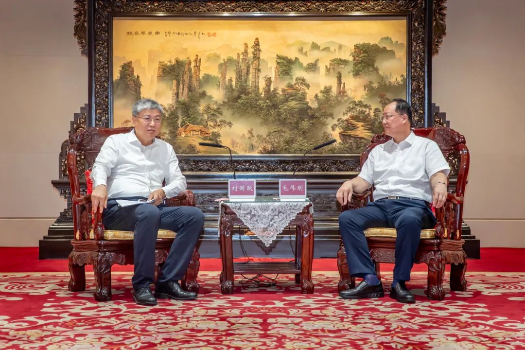 國家能源集團黨組書記、董事長劉國躍拜會湖南省委副書記、省長毛偉明