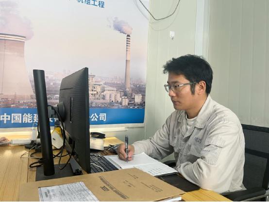 劉明明：深深扎根，在實(shí)踐沃土中書寫青春篇章