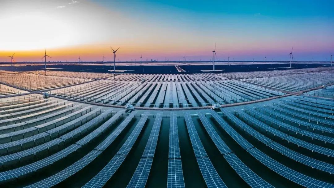 突破3億千瓦時(shí)，?；瘓F(tuán)一期300MW光伏發(fā)電項(xiàng)目實(shí)現(xiàn)年度目標(biāo)