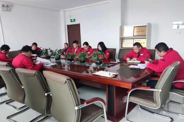 內(nèi)蒙古電力集團(tuán)烏海千里山供電公司：嚴(yán)明紀(jì)律，廉潔過節(jié)