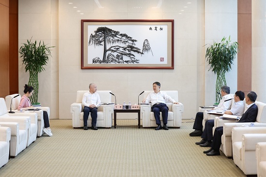 華能集團黨組書記、董事長溫樞剛會見?？谑惺虚L丁暉