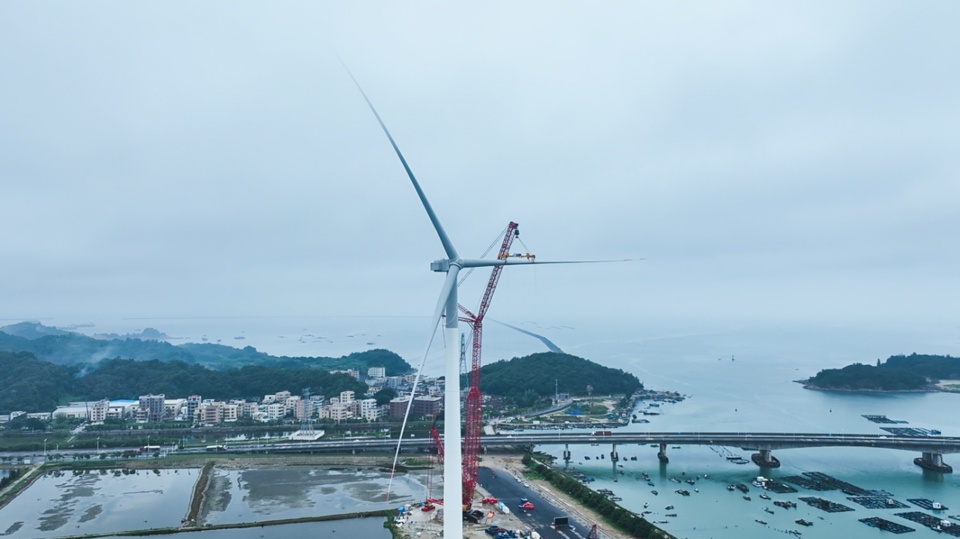 全球最大功率海上風電機組，每轉一圈可產(chǎn)生38度電