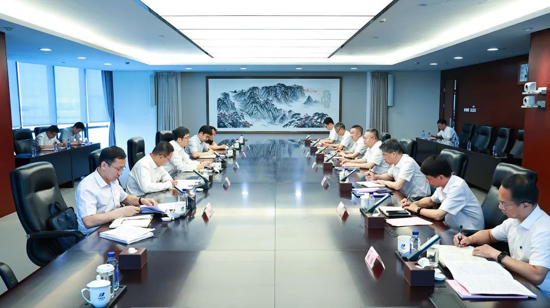 國家能源局黨組成員、副局長何洋到中國華電開展專題調(diào)研