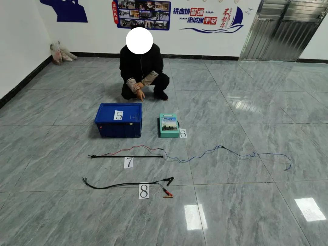 私設電網(wǎng)捕“野味”，真刑!