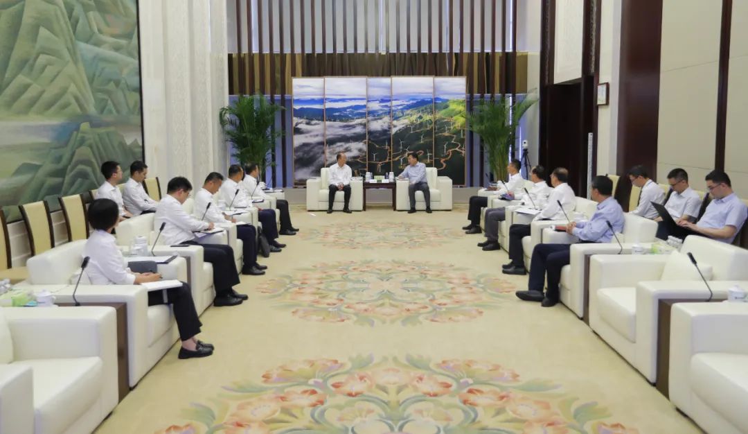 國家電投黨組書記、董事長劉明勝會(huì)見中國化學(xué)黨委書記、董事長莫鼎革