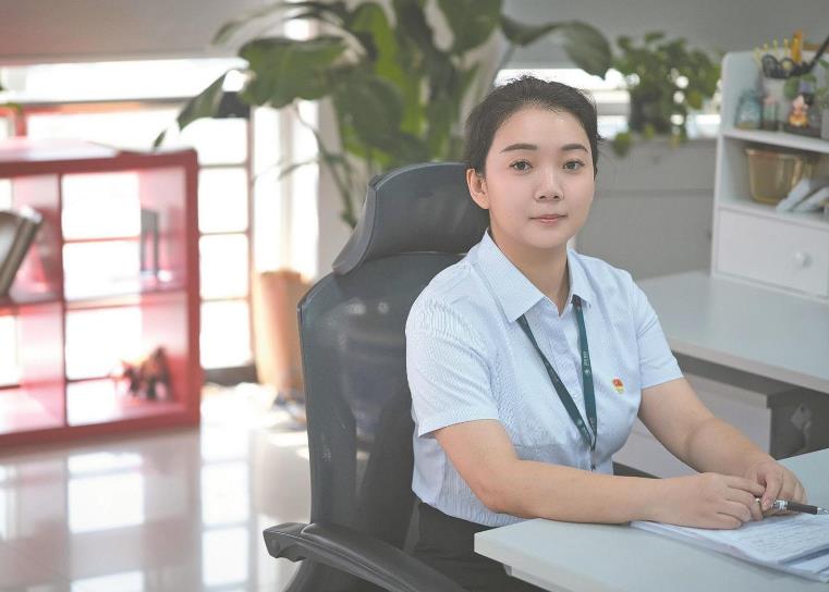 王靜萍：帶好新型專業(yè)班組，當好能效服務(wù)先鋒