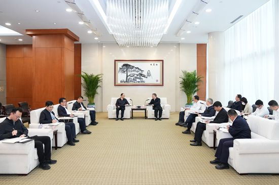 華能集團(tuán)總經(jīng)理、黨組副書記張文峰會(huì)見甘肅省副省長王鈞