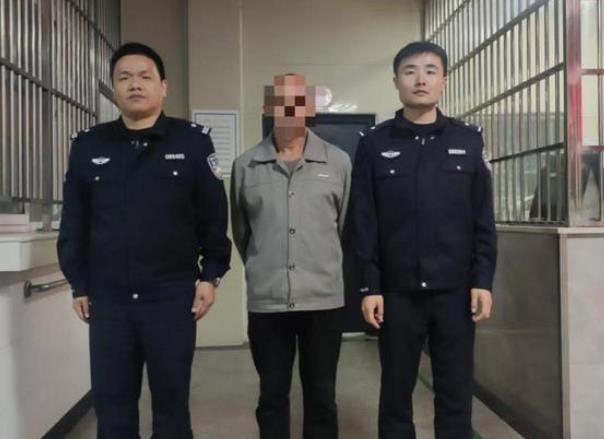 男子為解饞，在山里鋪設電網(wǎng)欲捕獵，涉嫌非法狩獵被抓