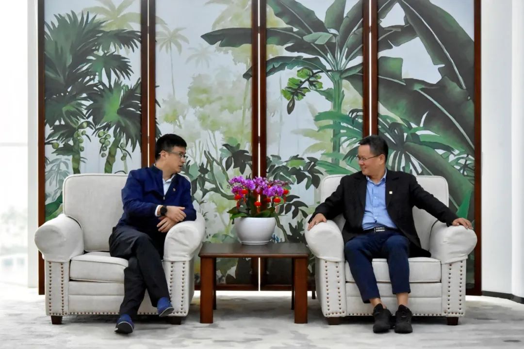 國電投海南公司黨委副書記、總經(jīng)理劉波濤拜訪大唐海南公司黨委書記、董事長王俊啟