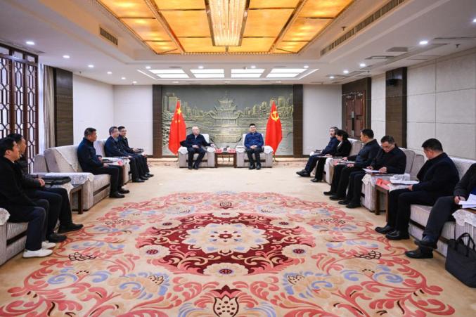貴陽市領(lǐng)導(dǎo)會見中國節(jié)能環(huán)保集團(tuán)有限公司黨委常委、總會計(jì)師朱慶鋒一行